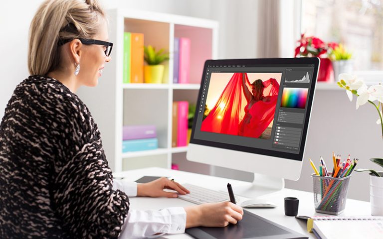 Read more about the article The Ultimate Complete Photoshop Course For Designers