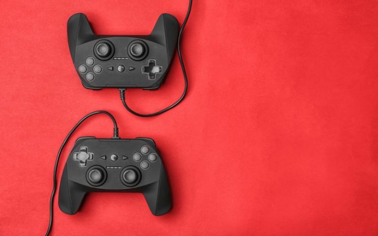 Read more about the article Impact of Cross-Platform Gaming on the Video Game Industry