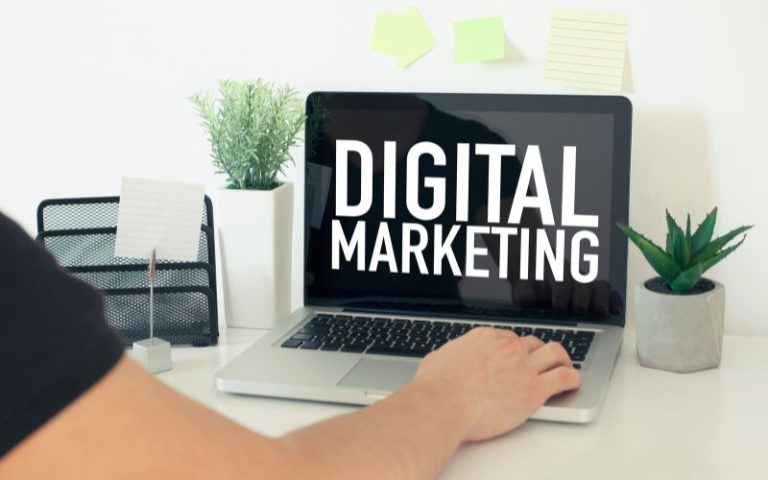 Read more about the article Is Digital Marketing a Good Option After 12th?