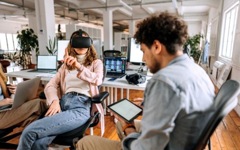 Read more about the article What You Need to Know as Aspiring Video Game Designers in 2025