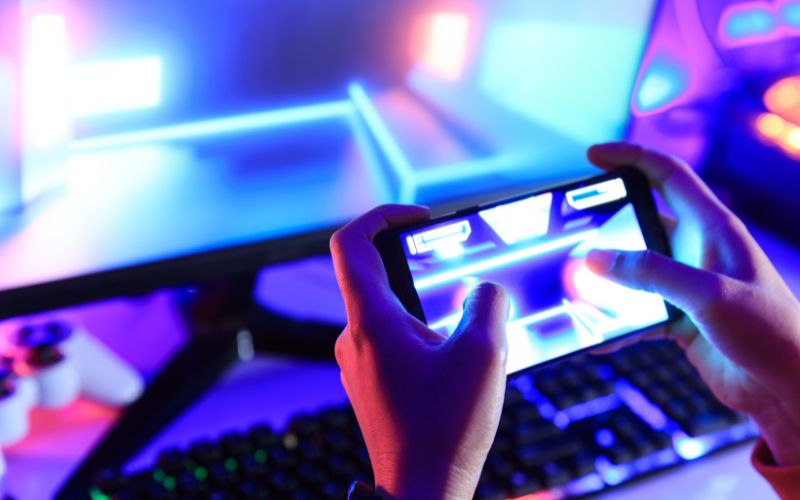 You are currently viewing How Do You Balance Monetisation and Player Experience in Mobile Game Design?